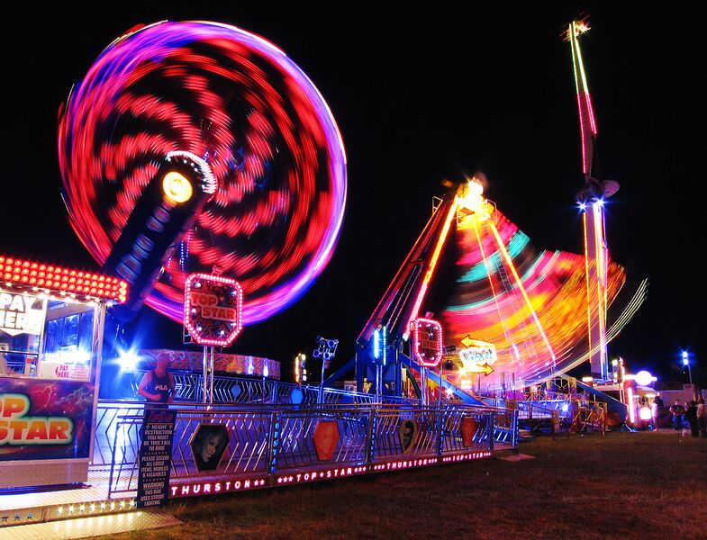 File:Super Star, Freak Out and KMG Booster, night.jpg